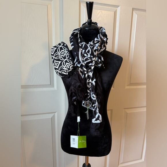 NWT Vera Bradley Set - Scarf / Wrap, Lanyard, and Small Cosmetics Bag - Concerto - Picture 11 of 11